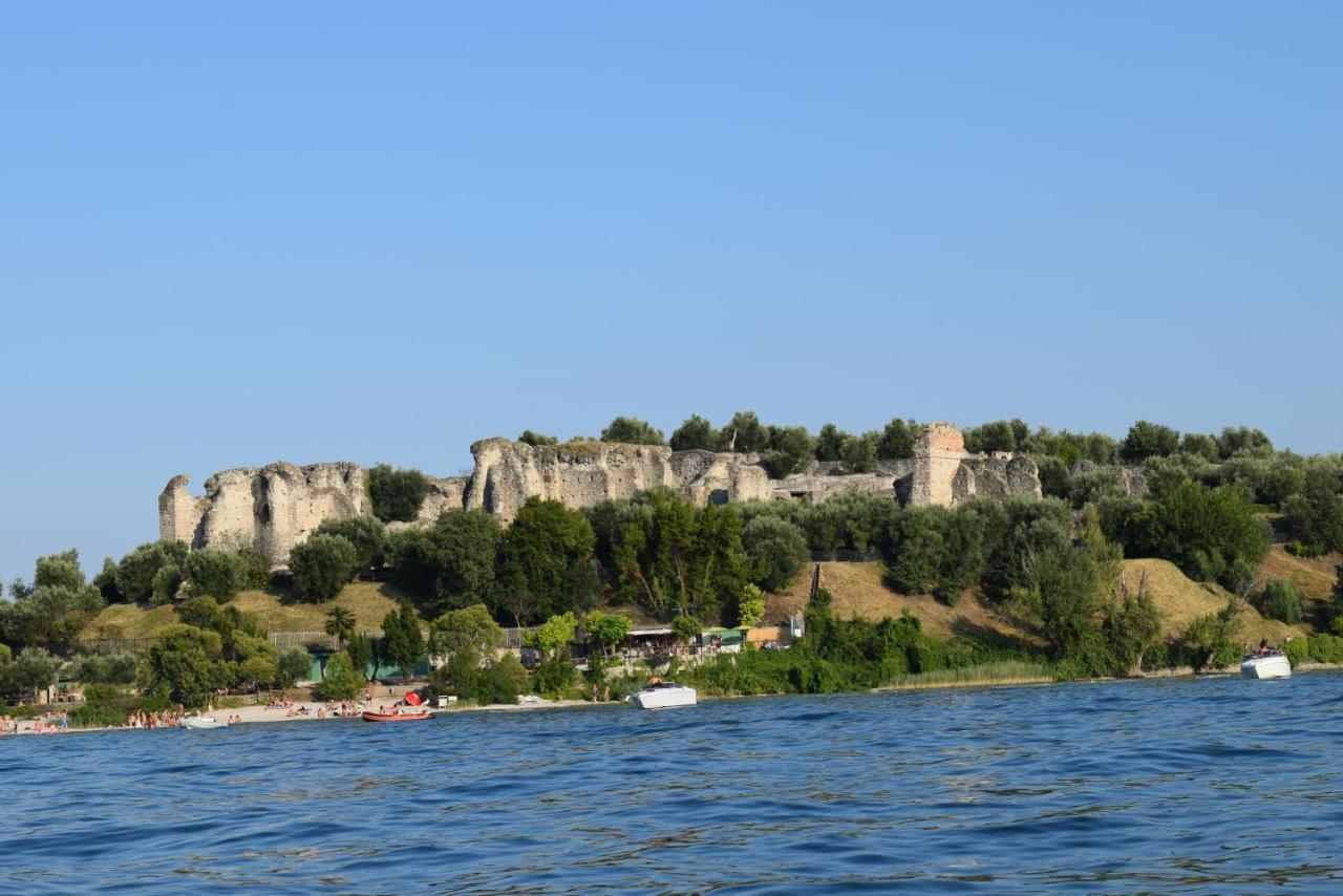 International Rooms & Apartments Sirmione Exterior photo