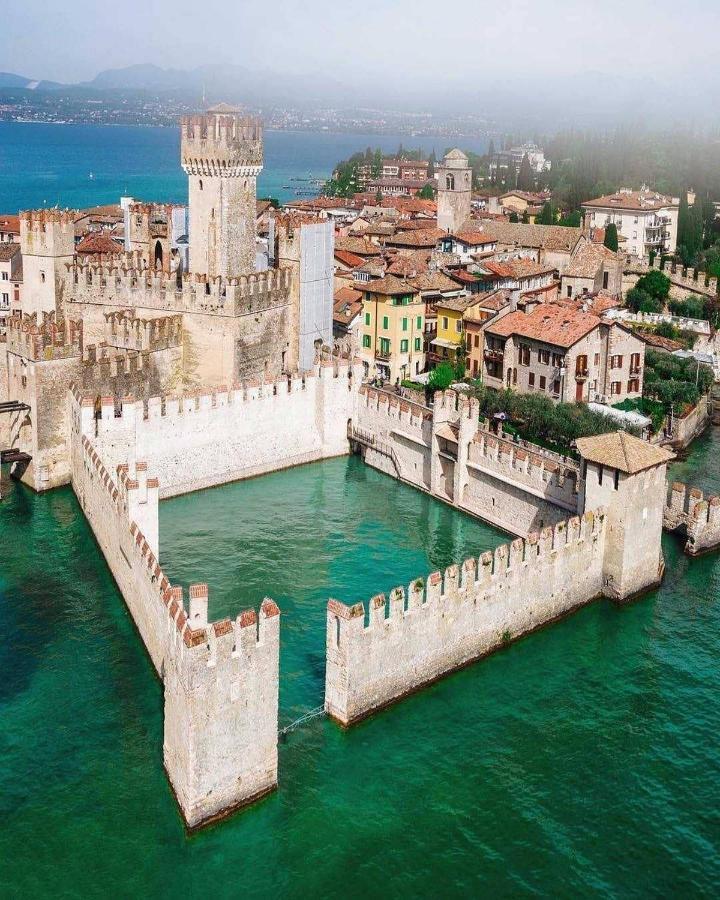 International Rooms & Apartments Sirmione Exterior photo