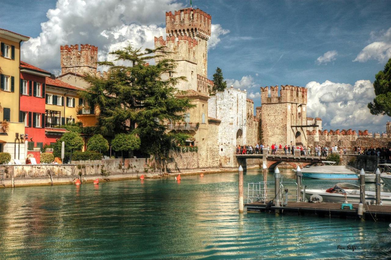 International Rooms & Apartments Sirmione Exterior photo
